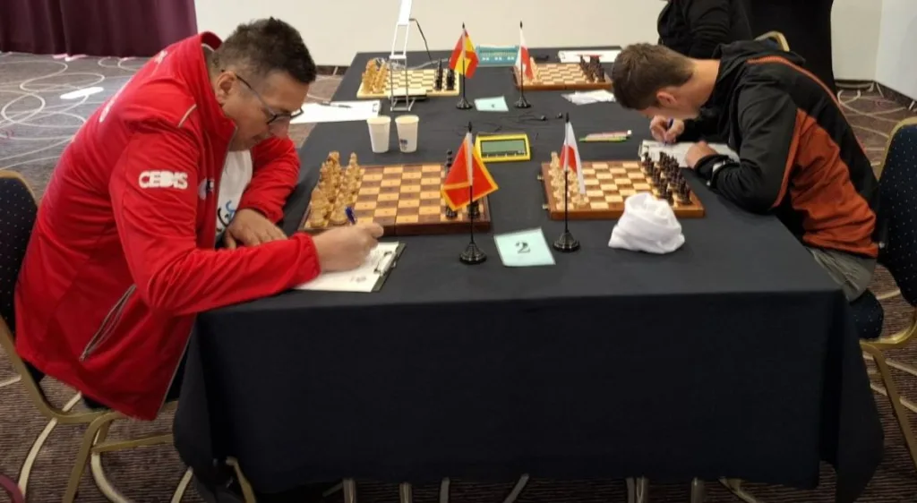 Nikač pobjedom ostao u trci za medalju