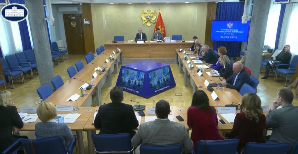 Traže se rješenja za bolovanja, sivu ekonomiju i ugovore o djelu