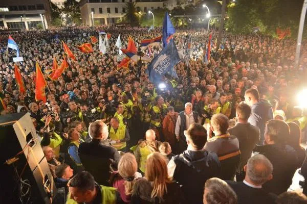 NSD: Prije deset godina sloboda je tražila ljude