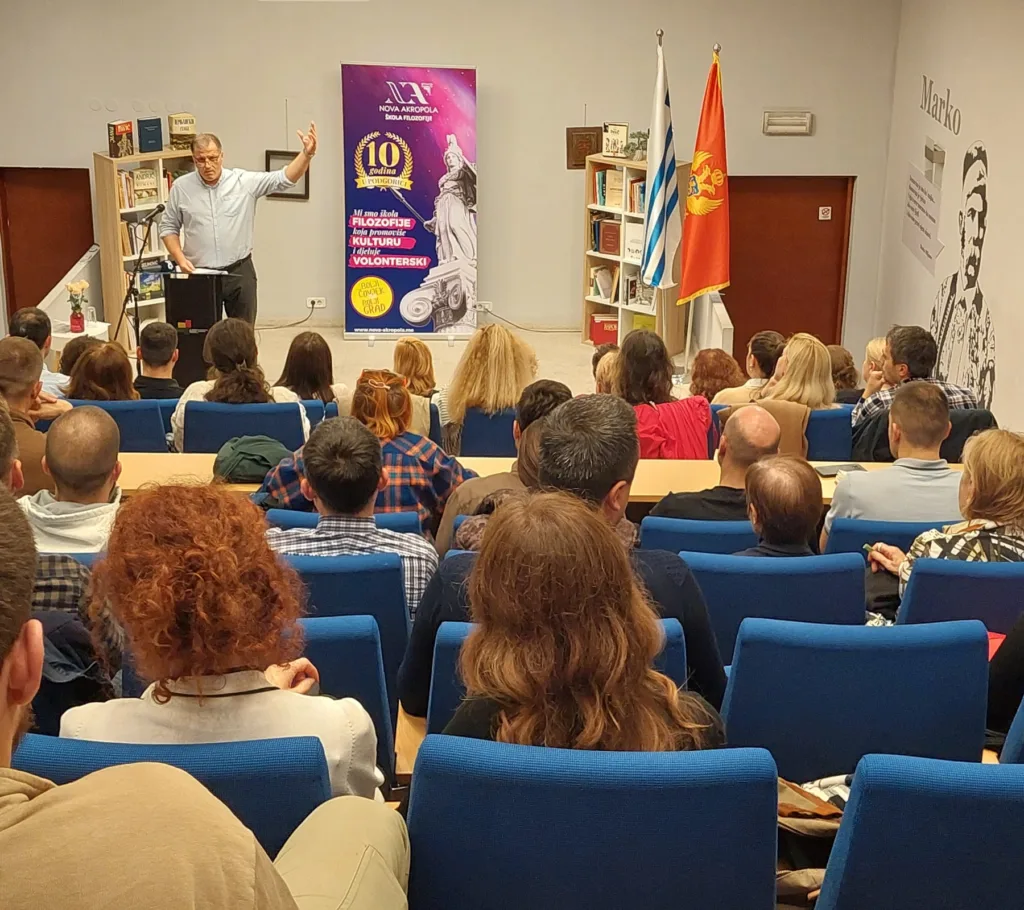 Sokratova pitanja oživjela u Podgorici: Svjetski dan filozofije u biblioteci „Radosav Ljumović“