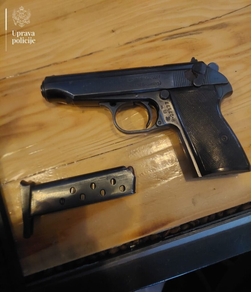U Siti kvartu uhapšen Podgoričanin kod kojeg je pronađen pištolj