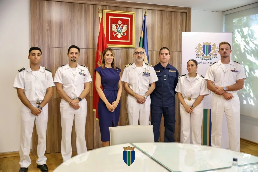 Spičanović: Posjeta italijanskog broda doprinos bezbjednosti na Mediteranu