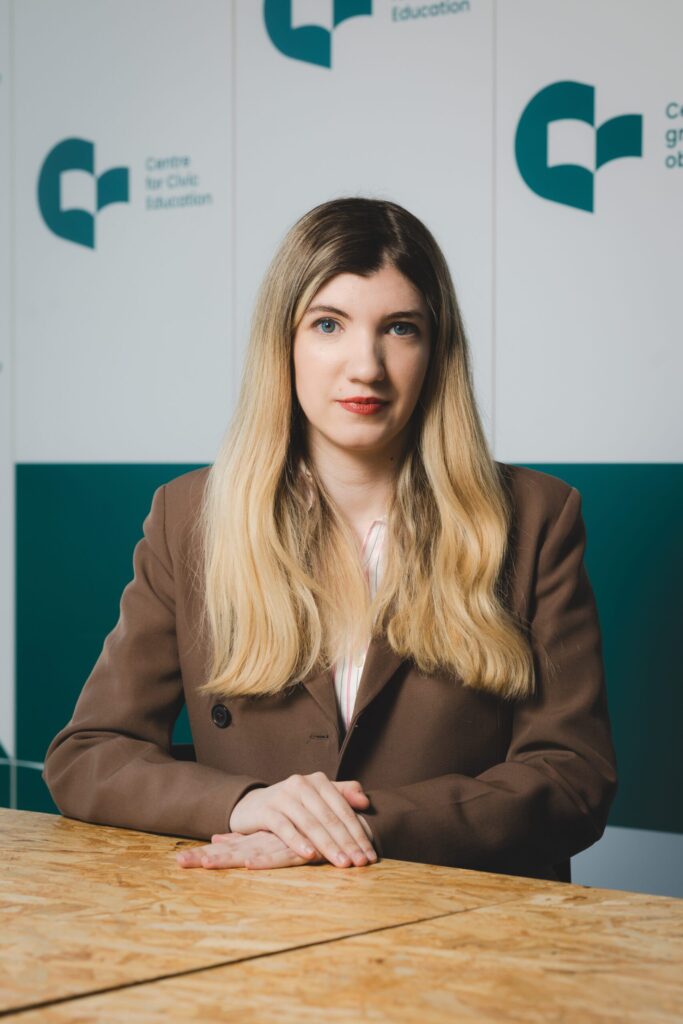 Čabarkapa: Nejasno na osnovu kojih kriterijuma je Mićunović odabran kao jedini kandidat za vanredno članstvo u CANU