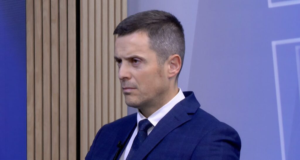 (VIDEO) Mujović: Između šale i šarlatanstva je vrlo tanka granica, doživjeću Kneževićevu izjavu kao šalu