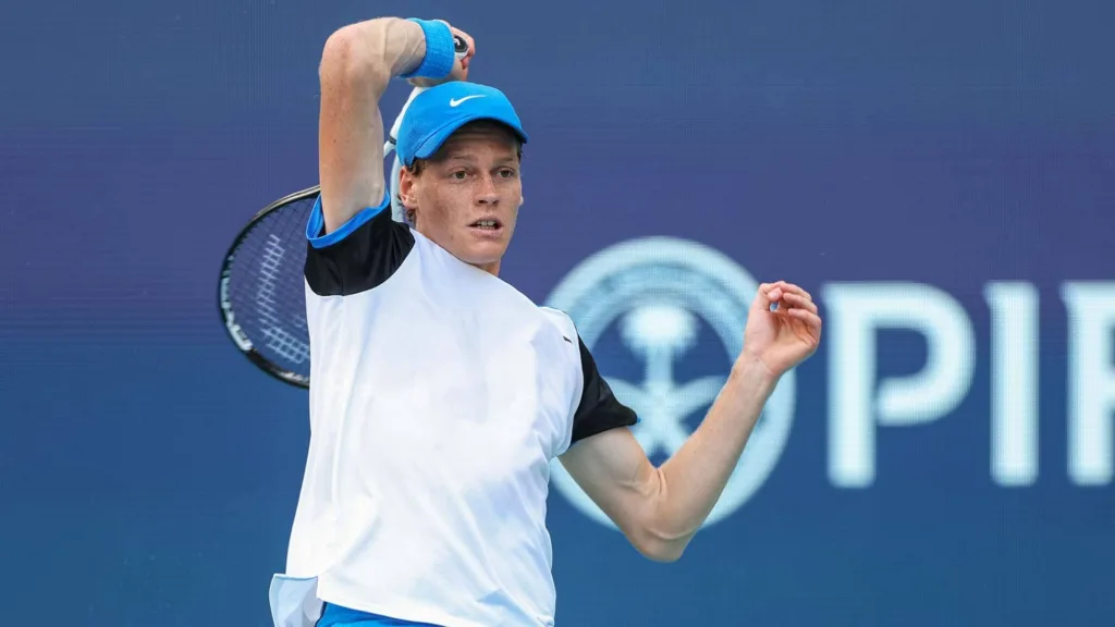 Siner, Alkaraz i Zverev u četvrtfinalu, kvalifikant šokirao Frica