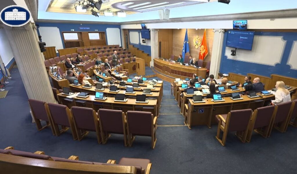 Pižurica: Zakon o statusu potomaka dinastije Petrović Njegoš ne dijeli Crnu Goru