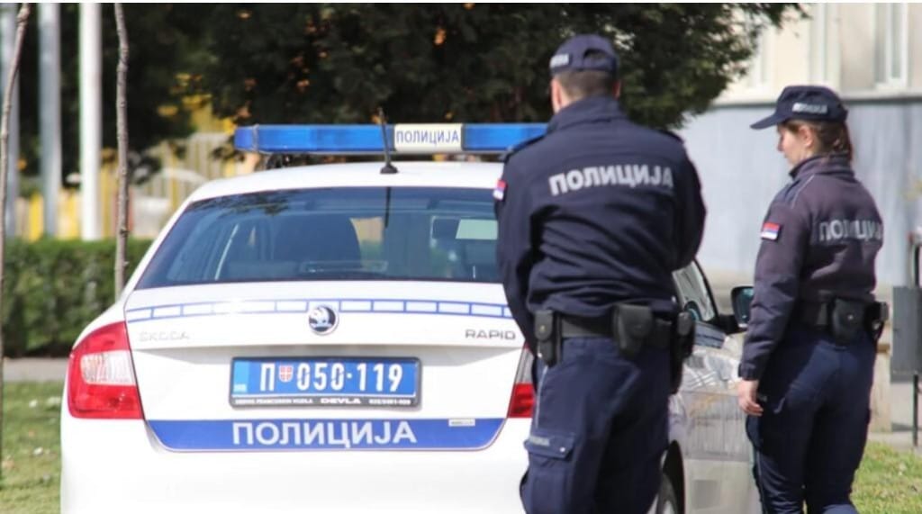 Sudar automobila i kamiona u Kragujevcu – jedna osoba poginula, petoro povrijeđeno od kojih troje životno ugroženo