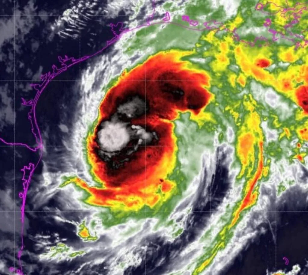 Dvije osobe stradale usljed uragana u SAD-u