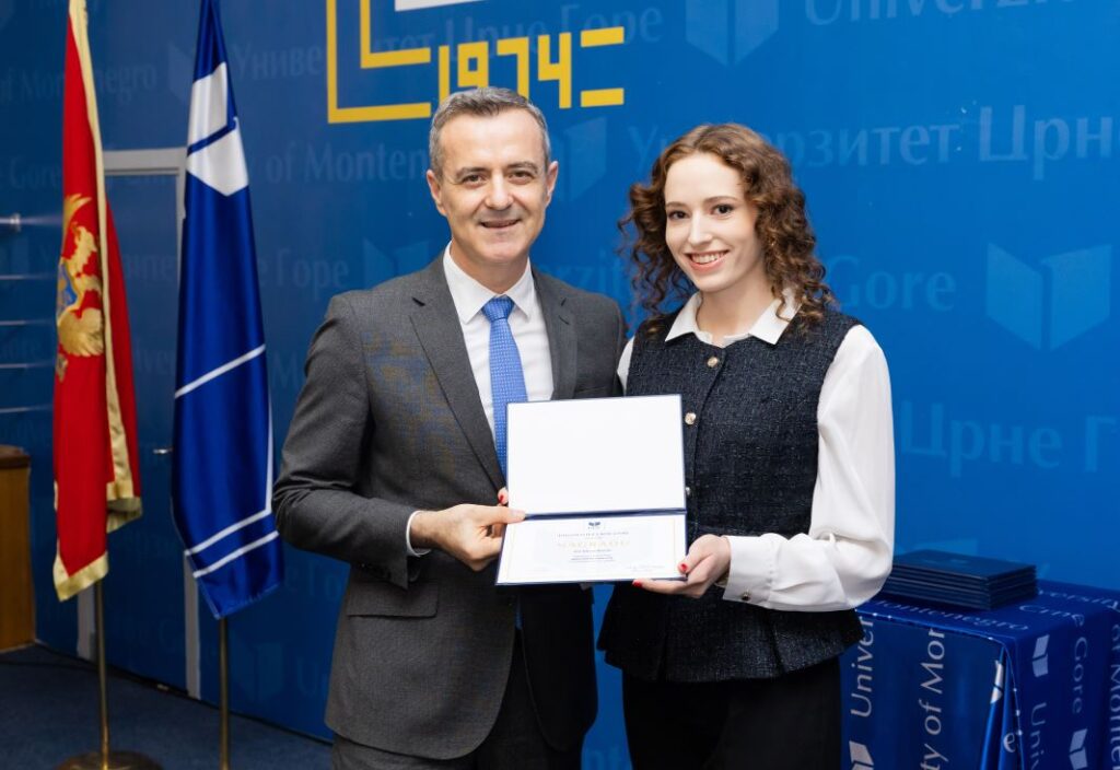 Najbolja studentkinja Medicinskog fakulteta Iva Đuričković