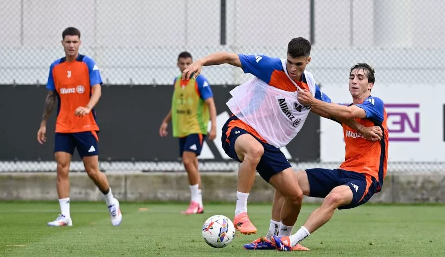 U januaru bi mogao da ode na pozajmicu: Juve traži rješenje za Adžića