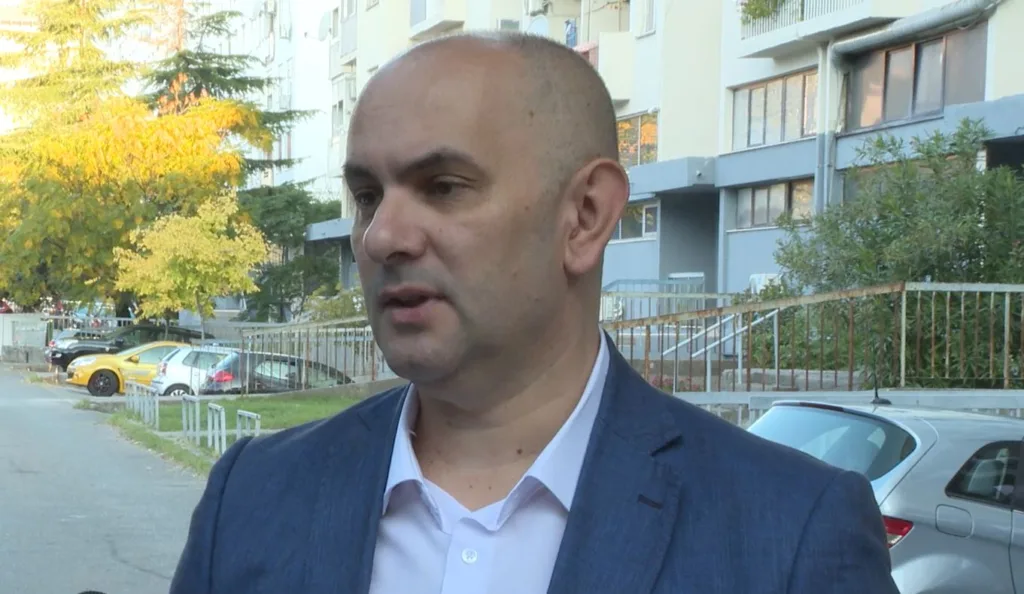 (VIDEO) Uređene fasade, obnovljeni ulazi i ljepši kvartovi u Podgorici – rezultat akcija Agencije za stanovanje