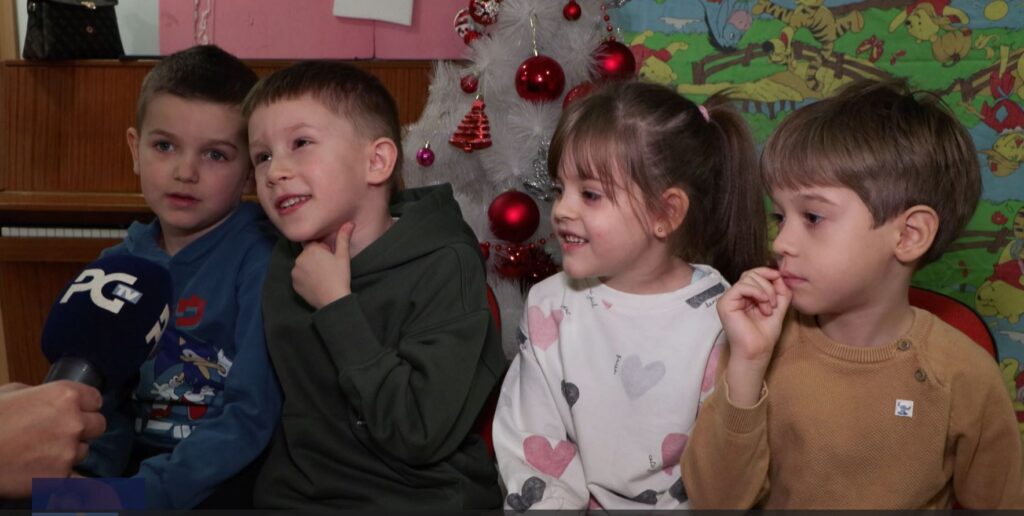(VIDEO) Kako najmlađi doživljavaju Novu godinu i novogodišnju čaroliju: Pogledajte šta su našoj televiziji rekli mališani vrtića Jelena Ćetković