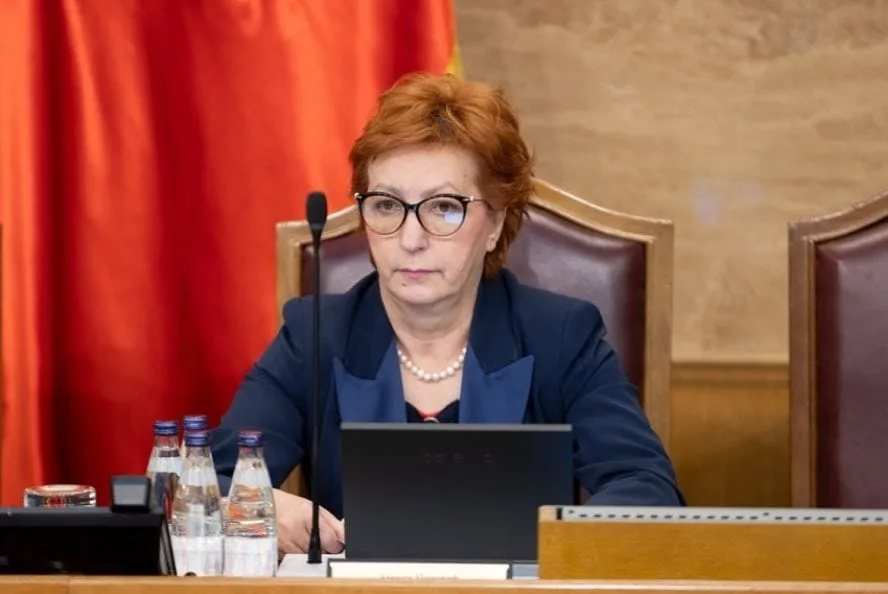 Popović: Izjava Šukovića kukavički pokušaj da se agresivnim nastupom i uvredama brani ono što se više ne može odbraniti