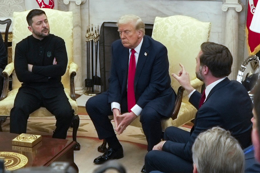 Zelenski odbacuje predaju teritorije, dok Tramp najavljuje sastanak s Putinom