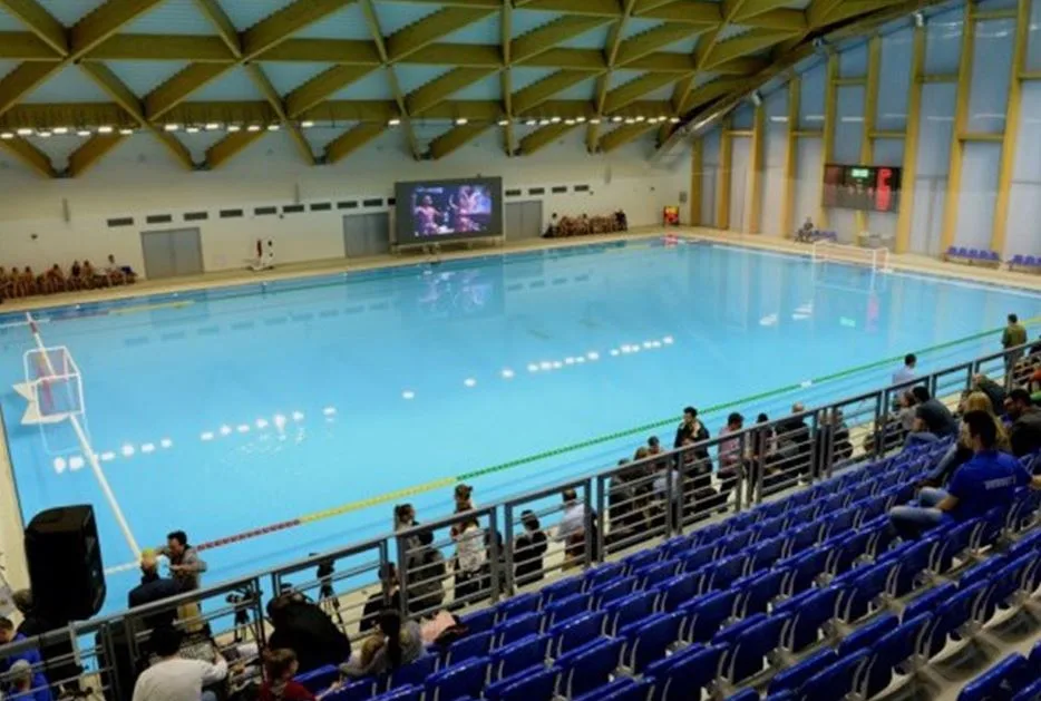 Za vikend besplatan ulaz na zatvoreni bazen SC ”Morača”, u nedjelju humanitarni 3×3 turnir