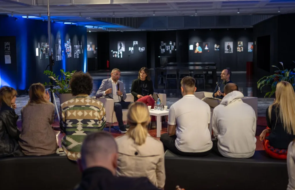 Vještačka inteligencija nije ni spas ni prijetnja već ogledalo ljudske svijesti i vrijednosti