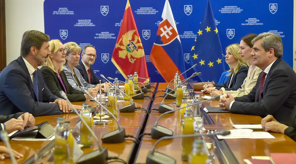 Ibrahimović u Bratislavi: Slovačka snažno podržava što skorije članstvo Crne Gore u EU