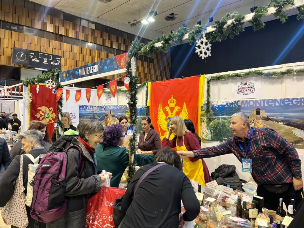 Crnogorski proizvodi ponovo privukli pažnju na humanitarnom bazaru u Sarajevu