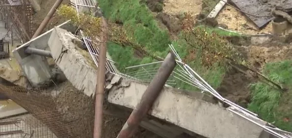 Obrušili se potporni zid i saobraćajnica kod Centra izvrsnosti u Kragujevcu