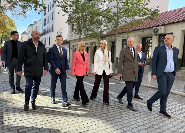 Završena rekonstrukcija Vučedolske ulice; Mujović: Udarili smo snažan pečat ljepšem izgledu centra grada