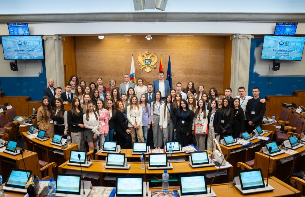 Završeno Peto zasijedanje Parlamenta mladih
