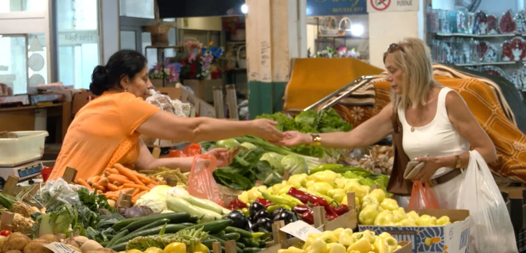 (VIDEO) Priprema zimnice nije počela, prodavci kažu da je interesovanje slabo, a kupci da je povrće skupo