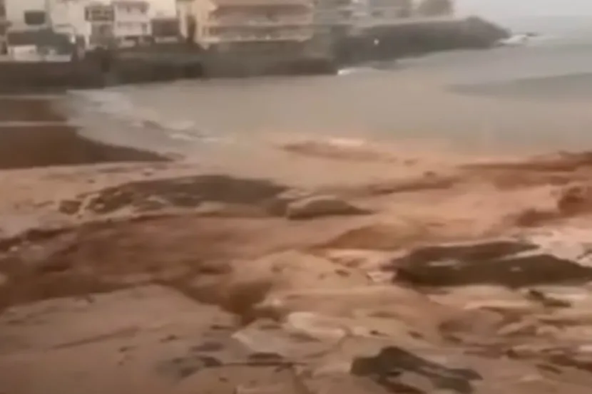 Desetine ljudi poginulo u nevremenu u Nepalu