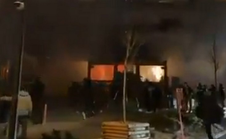 (VIDEO) Desetine mrtvih i više od 100 povrijeđenih u požaru u švajcarskom skijalištu