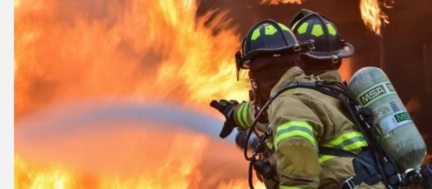 Vlada zatražila pomoć u gašenju požara od NATO-a i EU