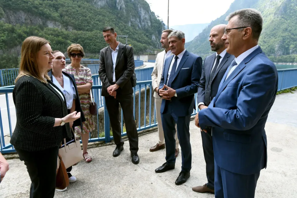 Rajnke posjetila HE “Piva”: Razmotrene mogućnosti potencijalnog partnerstva i podrške SAD