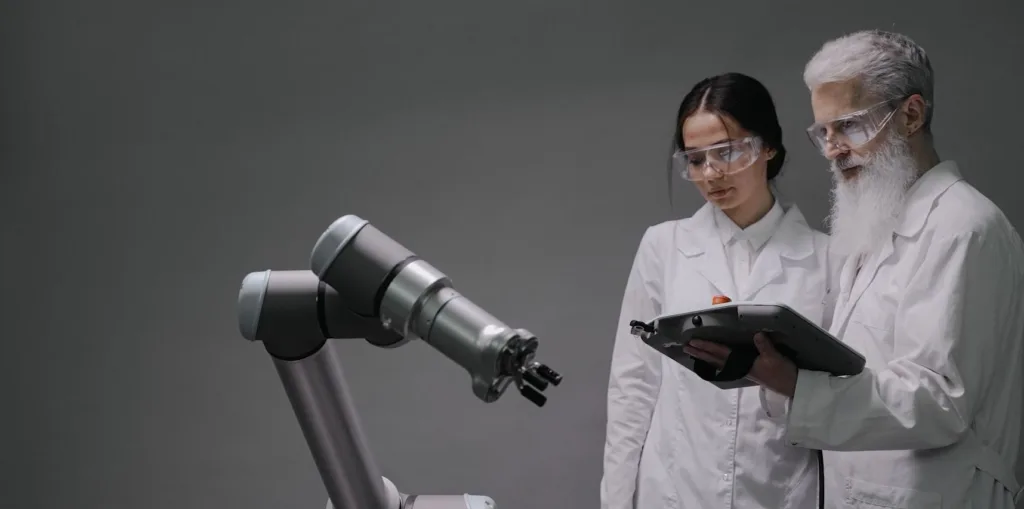 Mićunović: Zbog vještačke inteligencije niko nije dobio otkaz u gradskim službama