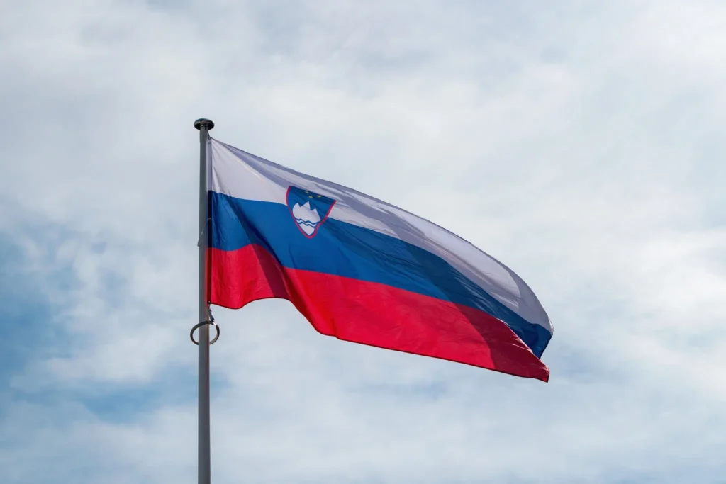 Slovenija izdala nove samurajske obveznice