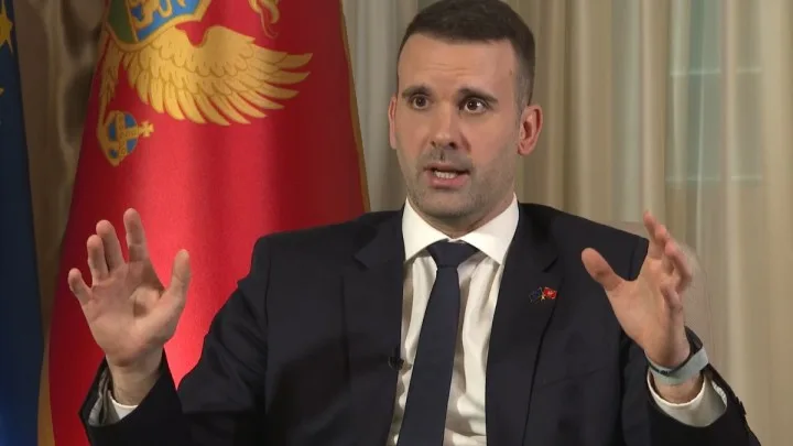 Spajić: Oštro osuđujem ponašanje hrvatskih navijača, pohvalio crnogorske