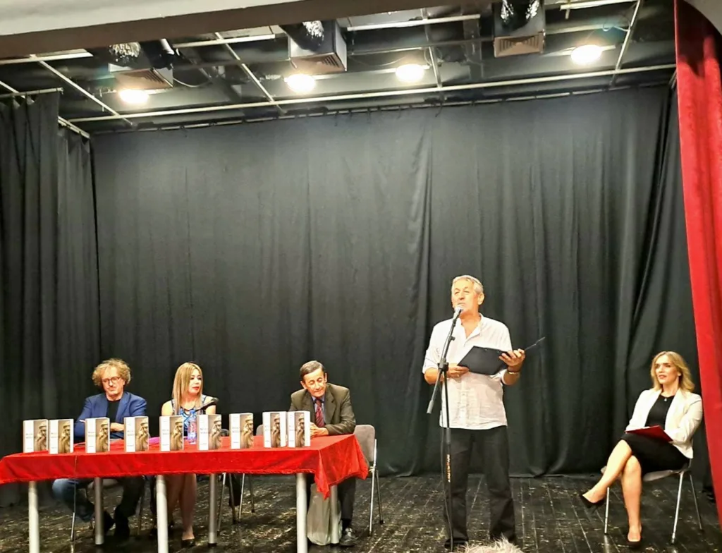 U Nikšićkom “Zahumlju” promovisana knjiga aforizama Miška Jokića