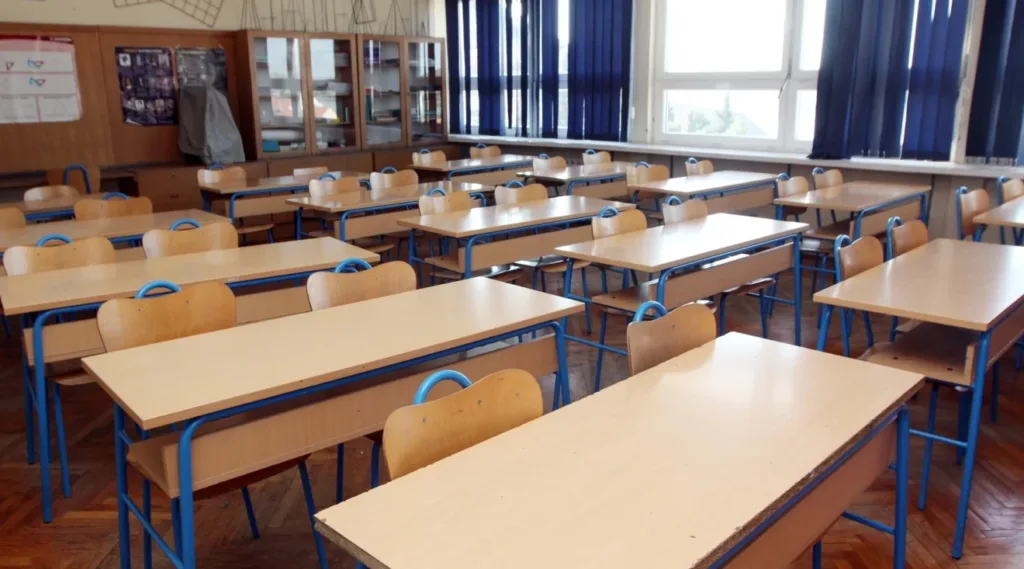 MPNI: Suspendovan nastavnik osumnjičen za seksualno uznemiravanje učenice