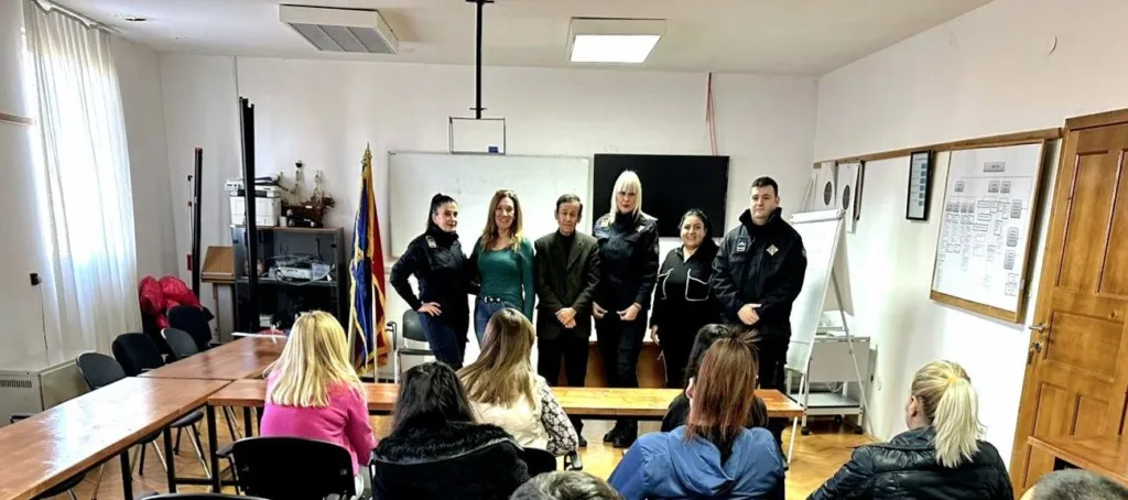 Dragan Koprivica i prijatelji održali prigodan muzičko-pjesnički program u UIKS-u