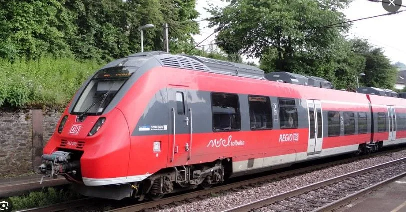 Pet osoba teže povrijeđeno, oko 40 lakše u sudaru vozova u Češkoj