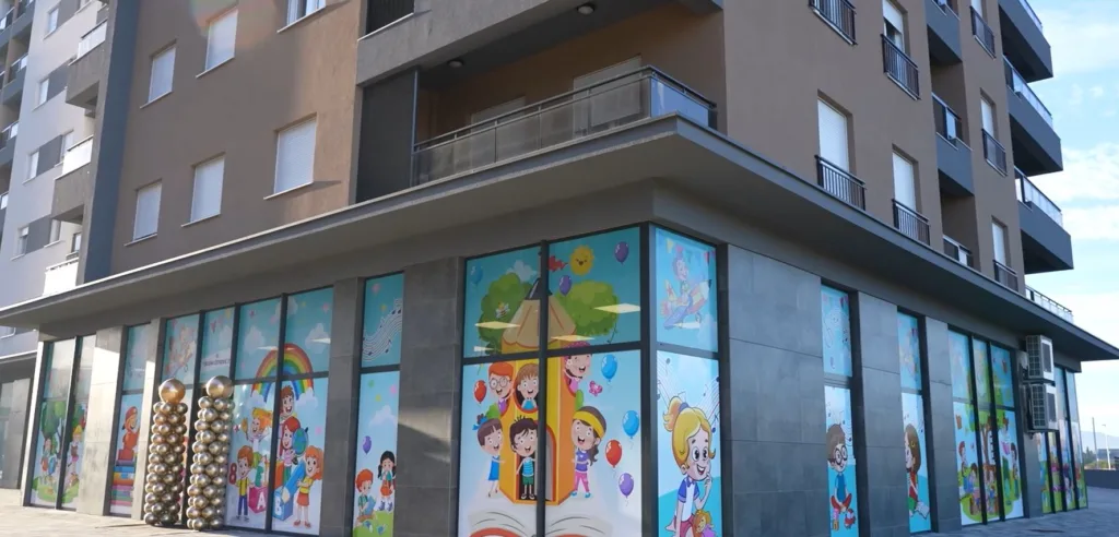 (VIDEO) Na Starom aerodromu otvoren vrtić “Jelena Ćetković 2”, za četiri vaspitne grupe